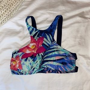 Xhilaration swimsuit top